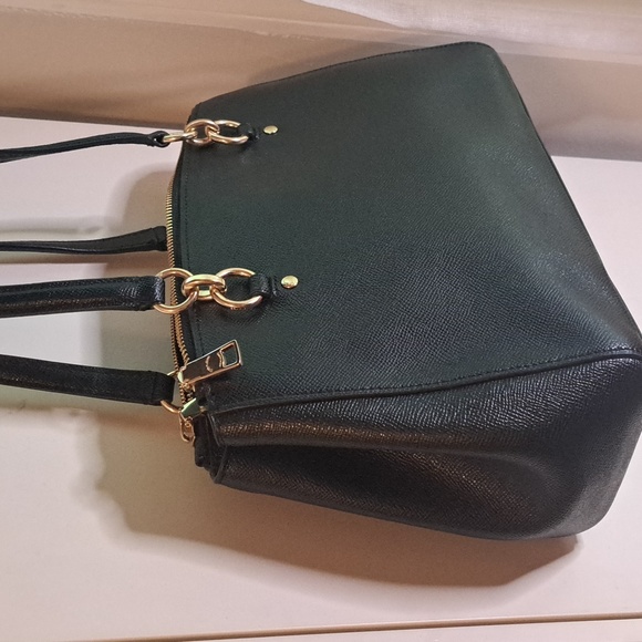 🎁 NEW Coach Etta Black Leather Shoulder/Crossbody Excellent Condition - Picture 6 of 16